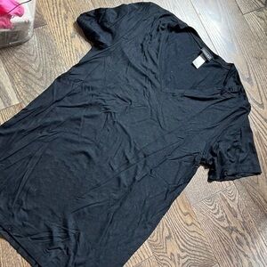 Hanro black medium second skin tee EUC men’s junior’s boys luxury sale rare